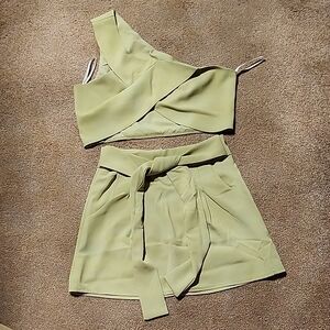 SHEIN Olive Green Apparel